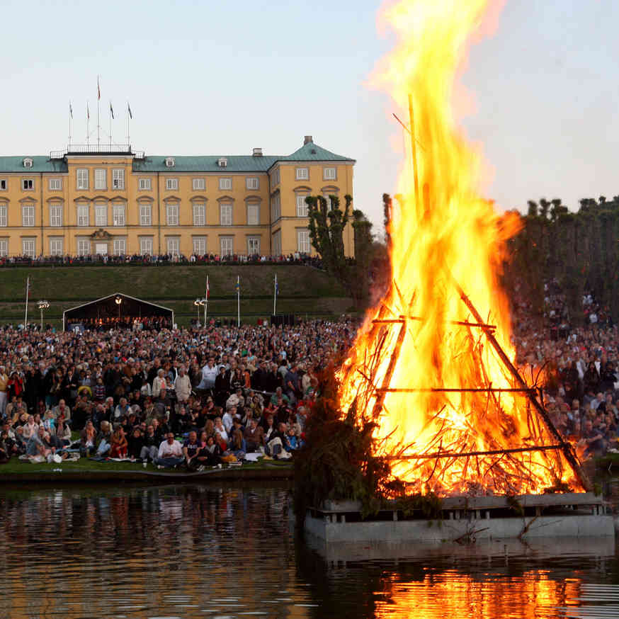 Sankt Hans aften i Frederiksberg Have